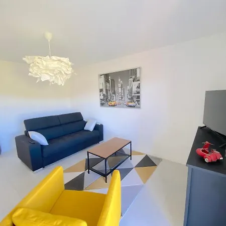 T3 - 5 Min Du Centre Et - Parking Daire